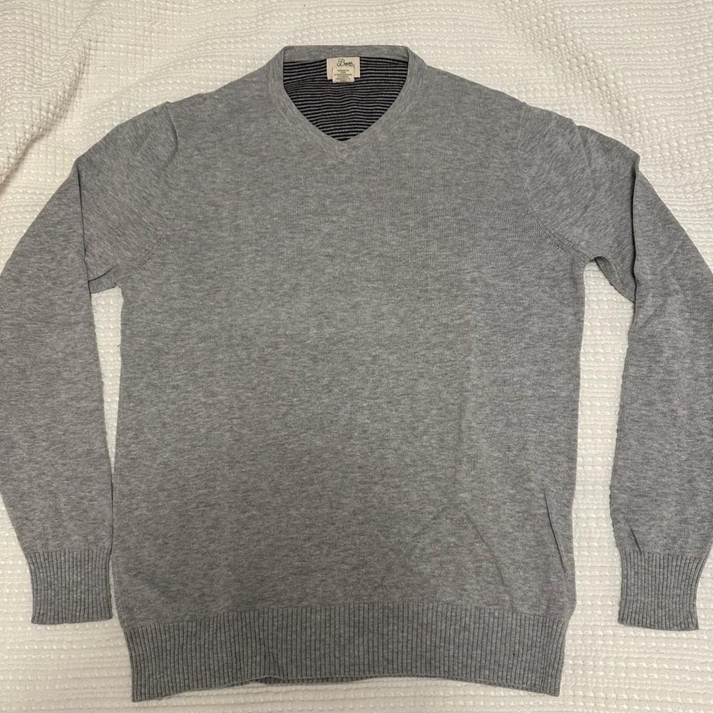 Bowen & Wright Men’s Cotton V-Neck Sweater (S)